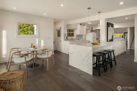 $11,950,000 | 4429 91st Avenue Northeast, Yarrow Point, WA 98004