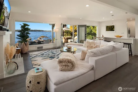 $11,950,000 | 4429 91st Avenue Northeast, Yarrow Point, WA 98004