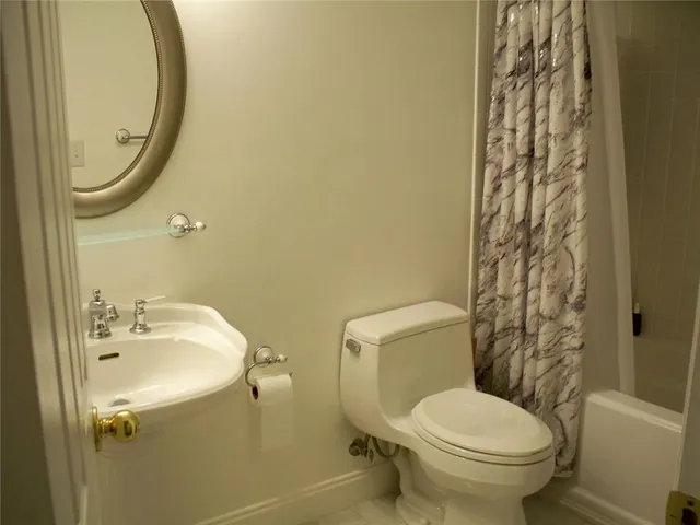 $749,000 | 750 Gates Lane, Johns Creek, GA 30022