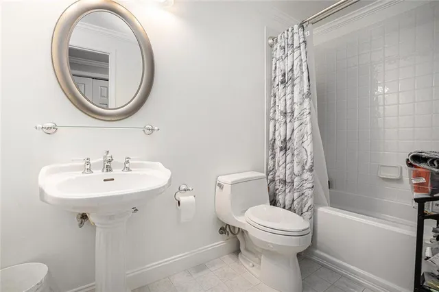 $749,000 | 750 Gates Lane, Johns Creek, GA 30022