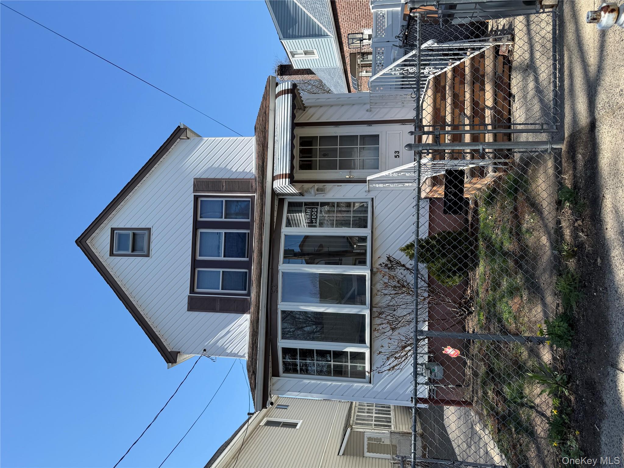 53 Dewitt Street Valley Stream, NY 11580 - Photo 3 of 26