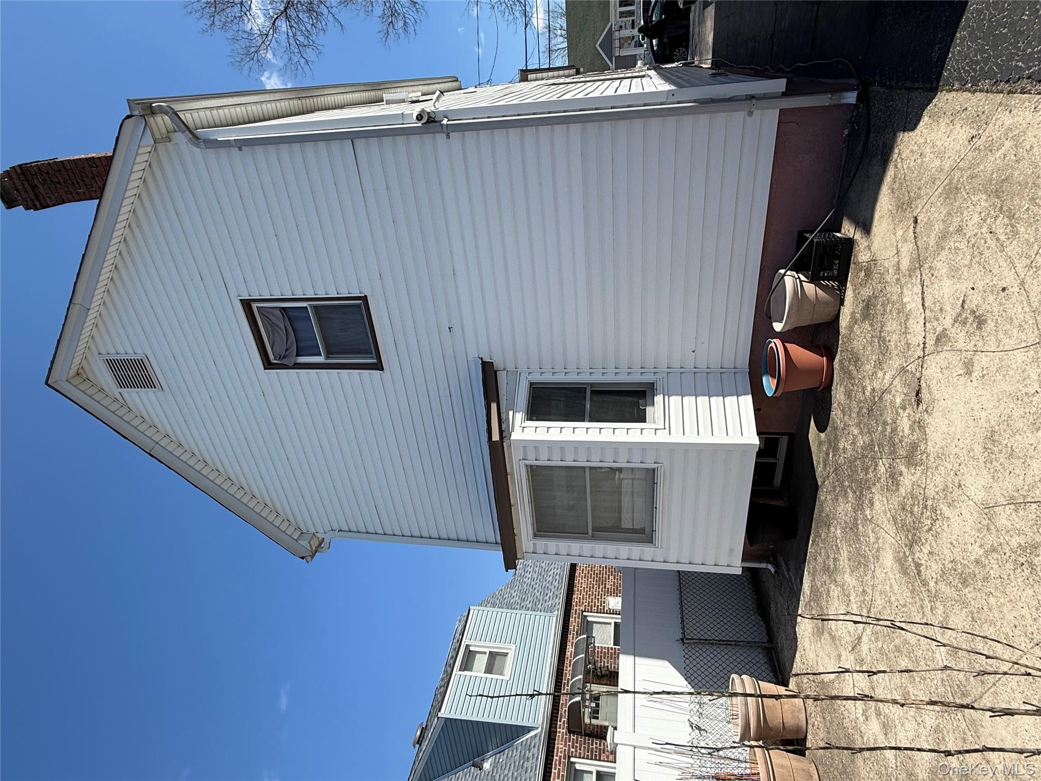 53 Dewitt Street Valley Stream, NY 11580 - Photo 7 of 26