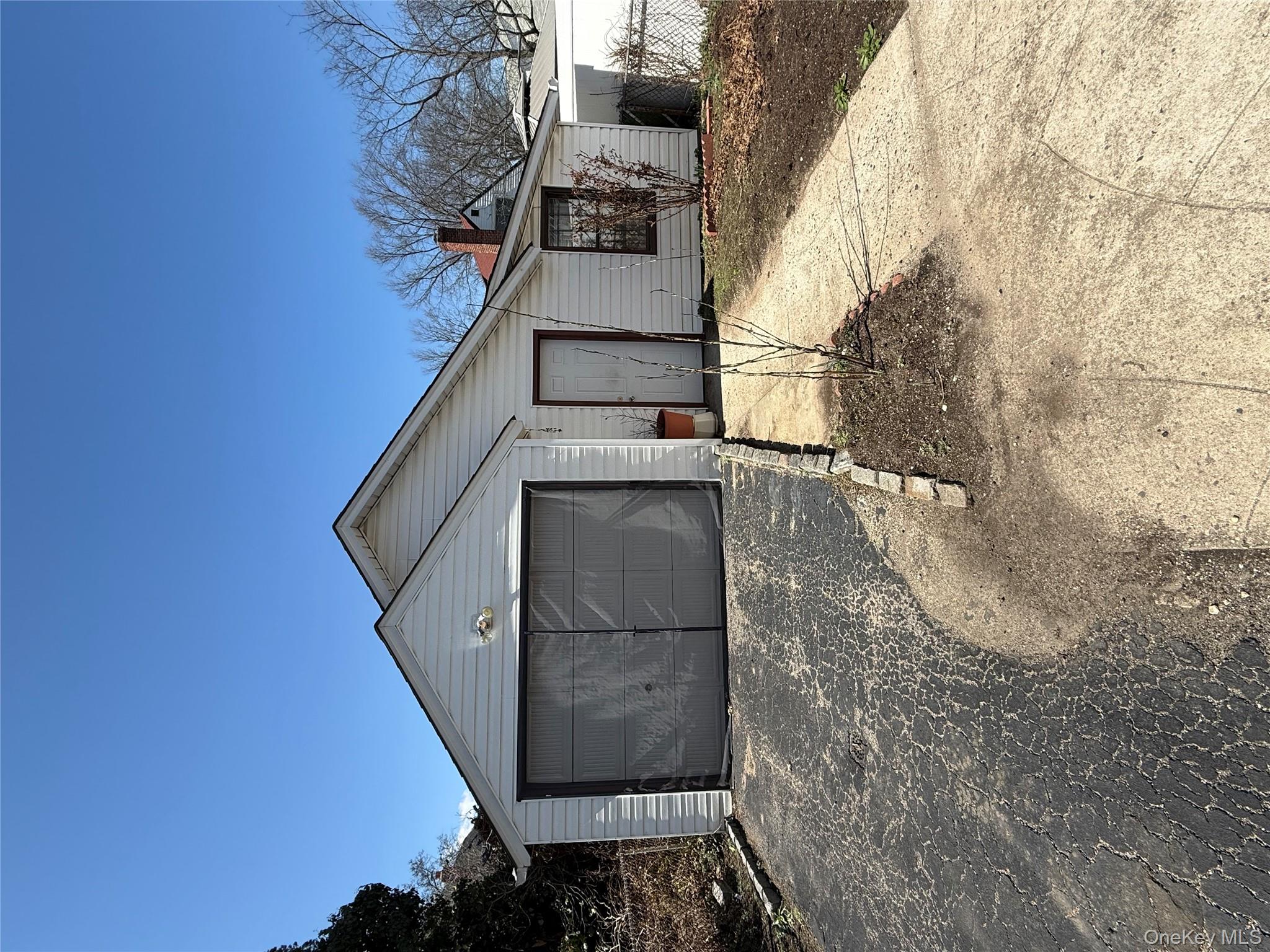 53 Dewitt Street Valley Stream, NY 11580 - Photo 9 of 26