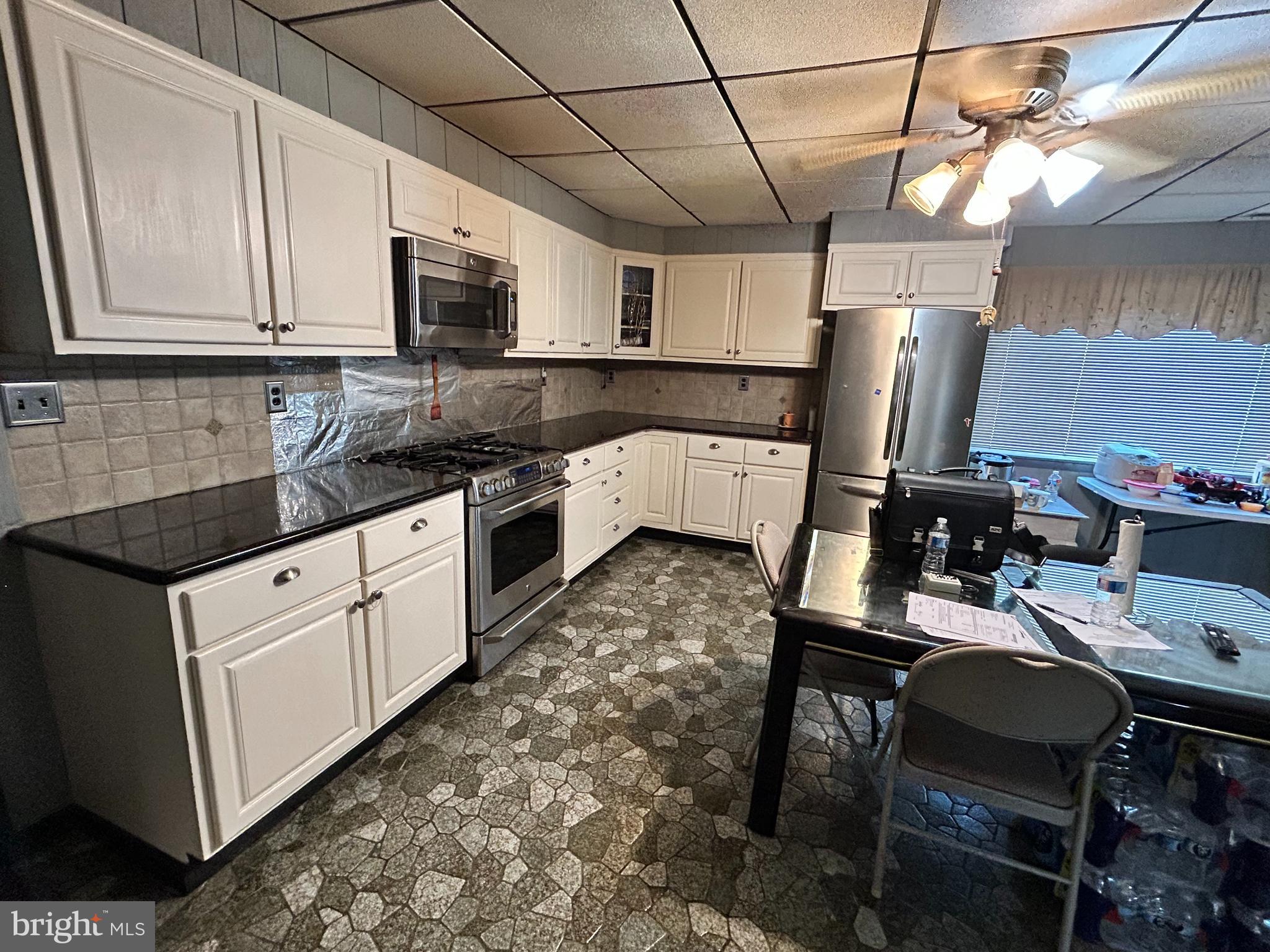 2666 Madara Road Bensalem, PA 19020 - Photo 10 of 23