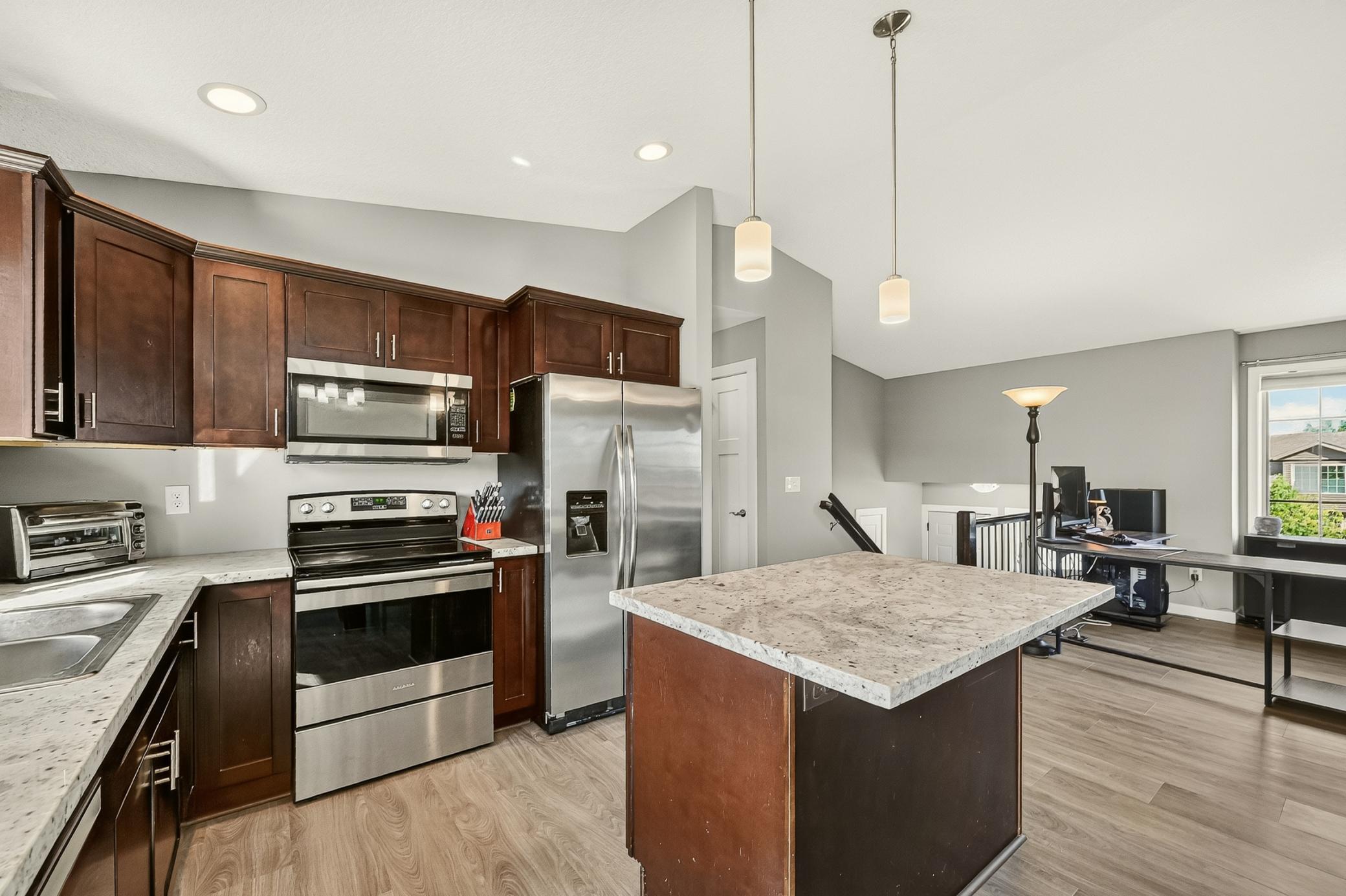 3908 Orchardview Lane Northwest Rochester, MN 55901 - Photo 7 of 22 Gallery Image 7