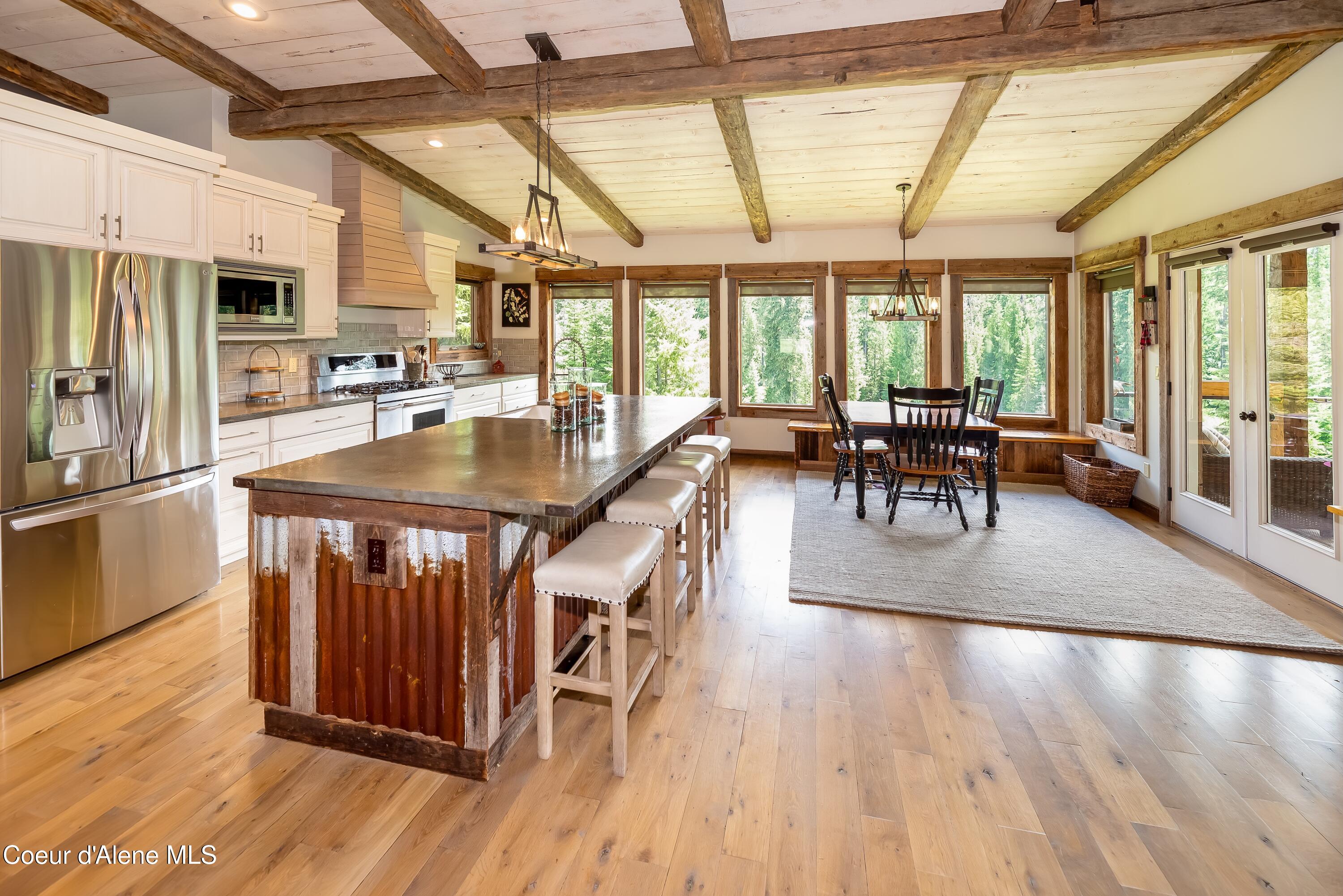435 Shady Pines Loop Priest Lake, ID 83856 - Photo 22 of 85 Living Room Area