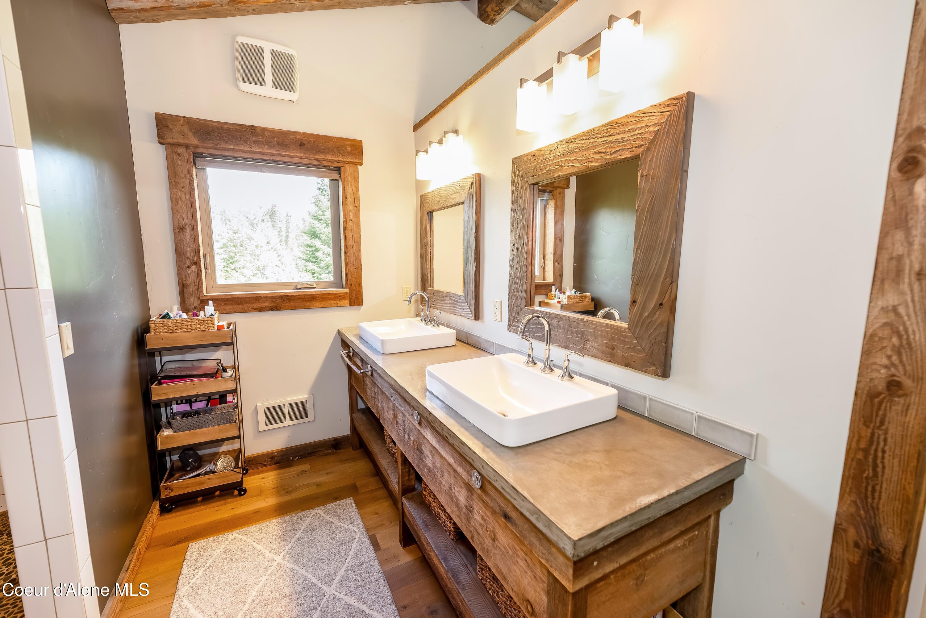 435 Shady Pines Loop Priest Lake, ID 83856 - Photo 26 of 85 Master Bathroom