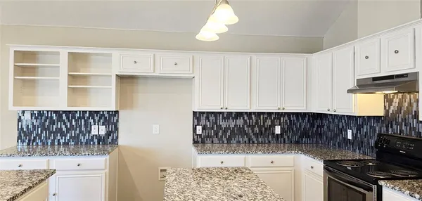 $2,500 | 4108 Mitchell Court, Sachse, TX 75048