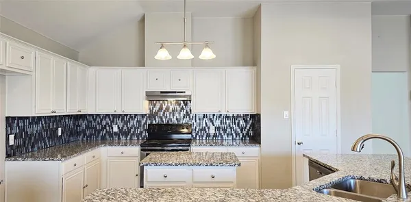 $2,500 | 4108 Mitchell Court, Sachse, TX 75048