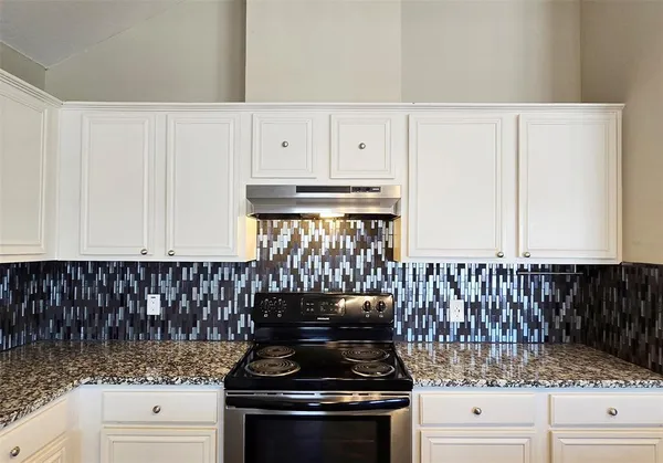 $2,500 | 4108 Mitchell Court, Sachse, TX 75048