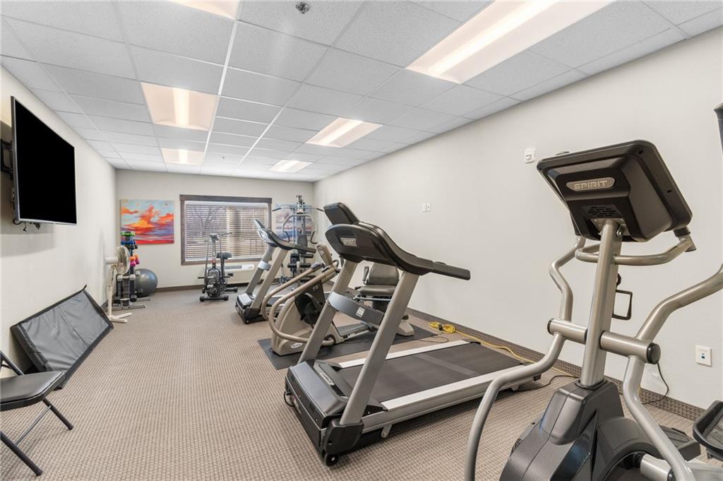 2651 Northwest Barry Road, Unit 108 Kansas City, MO 64151 - Photo 27 of 37