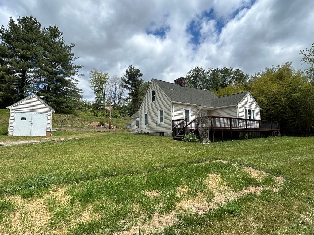 1363 Beaver Dam Road Independence, VA 24348 - Photo 3 of 39 Gallery Image 3