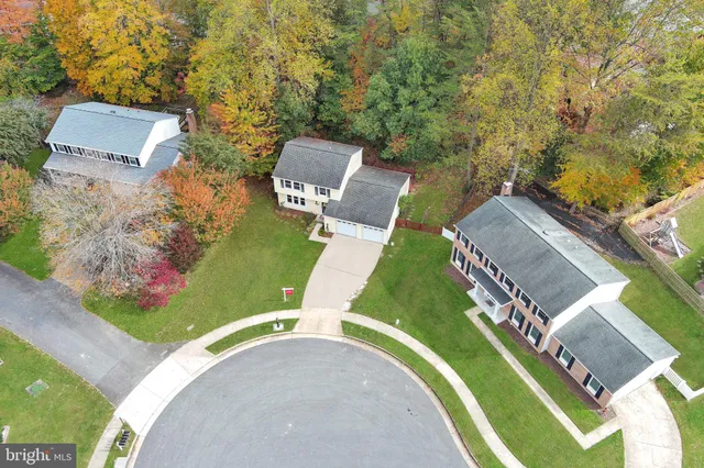 $705,000 | 7757 Tara Heights Place, Springfield, VA 22153