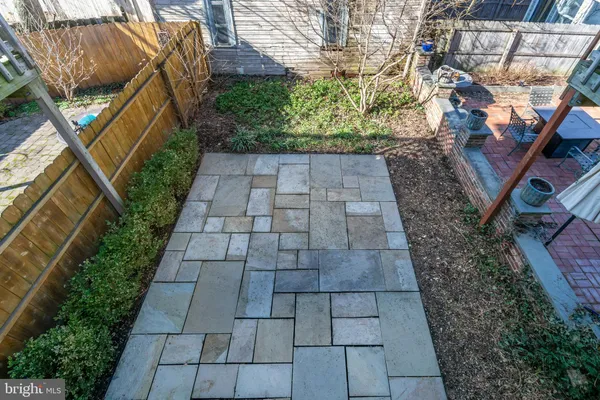 $3,200 | 62 Church Street, Lambertville, NJ 08530