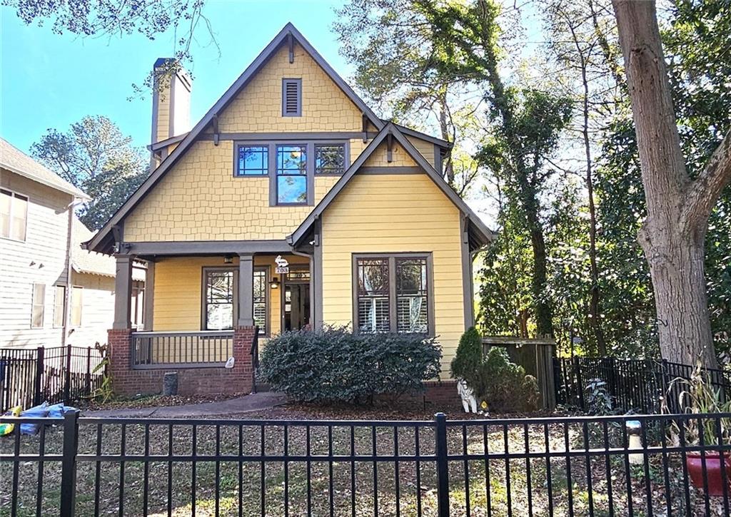 703 Pershing Avenue Southeast Atlanta, GA 30312 - Photo 25 of 26 a front view of a house with a yard