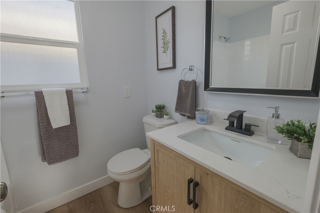 2310 East Stockwell Street Compton, CA 90222 - Photo 8 of 23