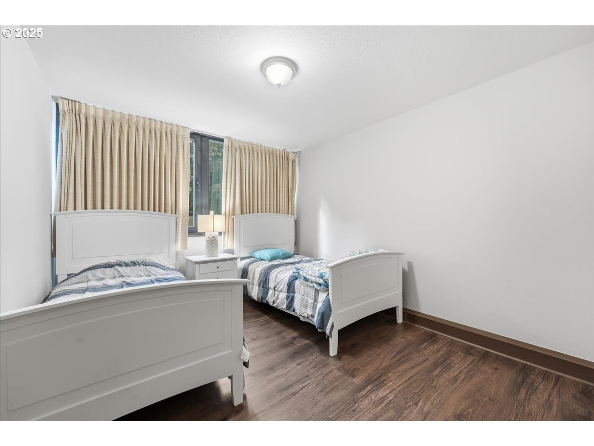 255 Southwest Harrison Street, Unit 1B Portland, OR 97201 - Photo 14 of 23