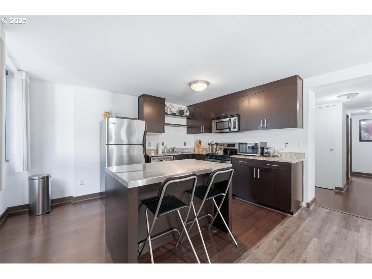 255 Southwest Harrison Street, Unit 1B Portland, OR 97201 - Photo 10 of 23