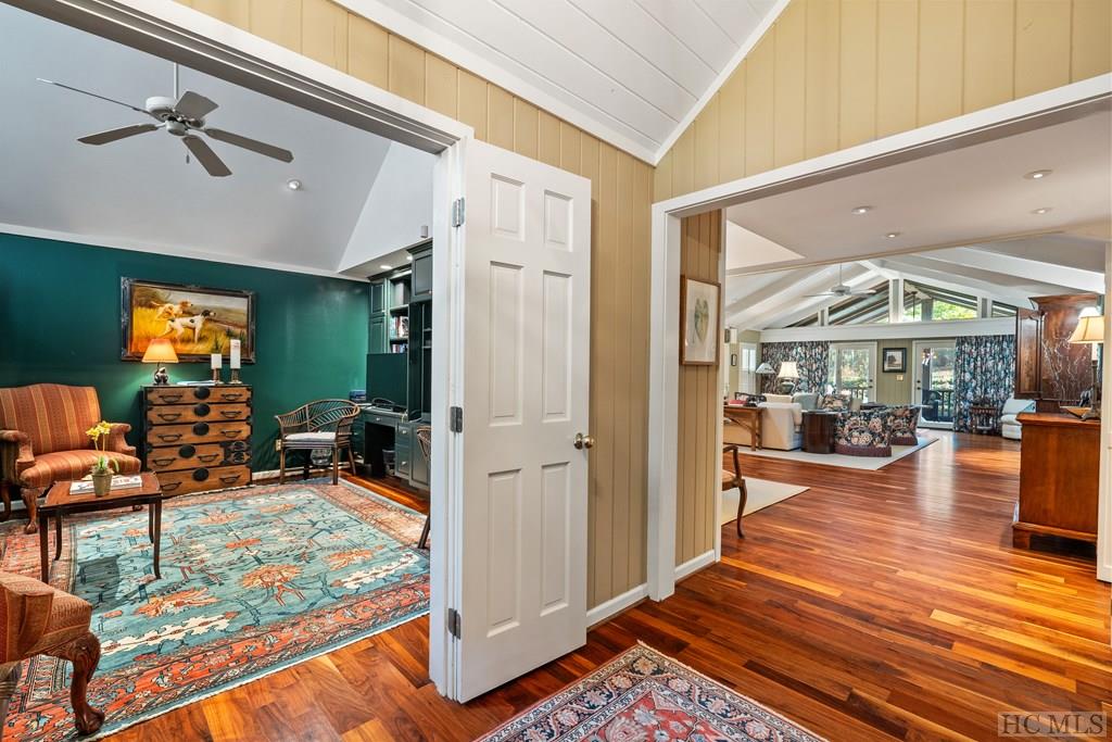 1320 Cobb Road Highlands, NC 28741 - Photo 2 of 30 Gallery Image 2
