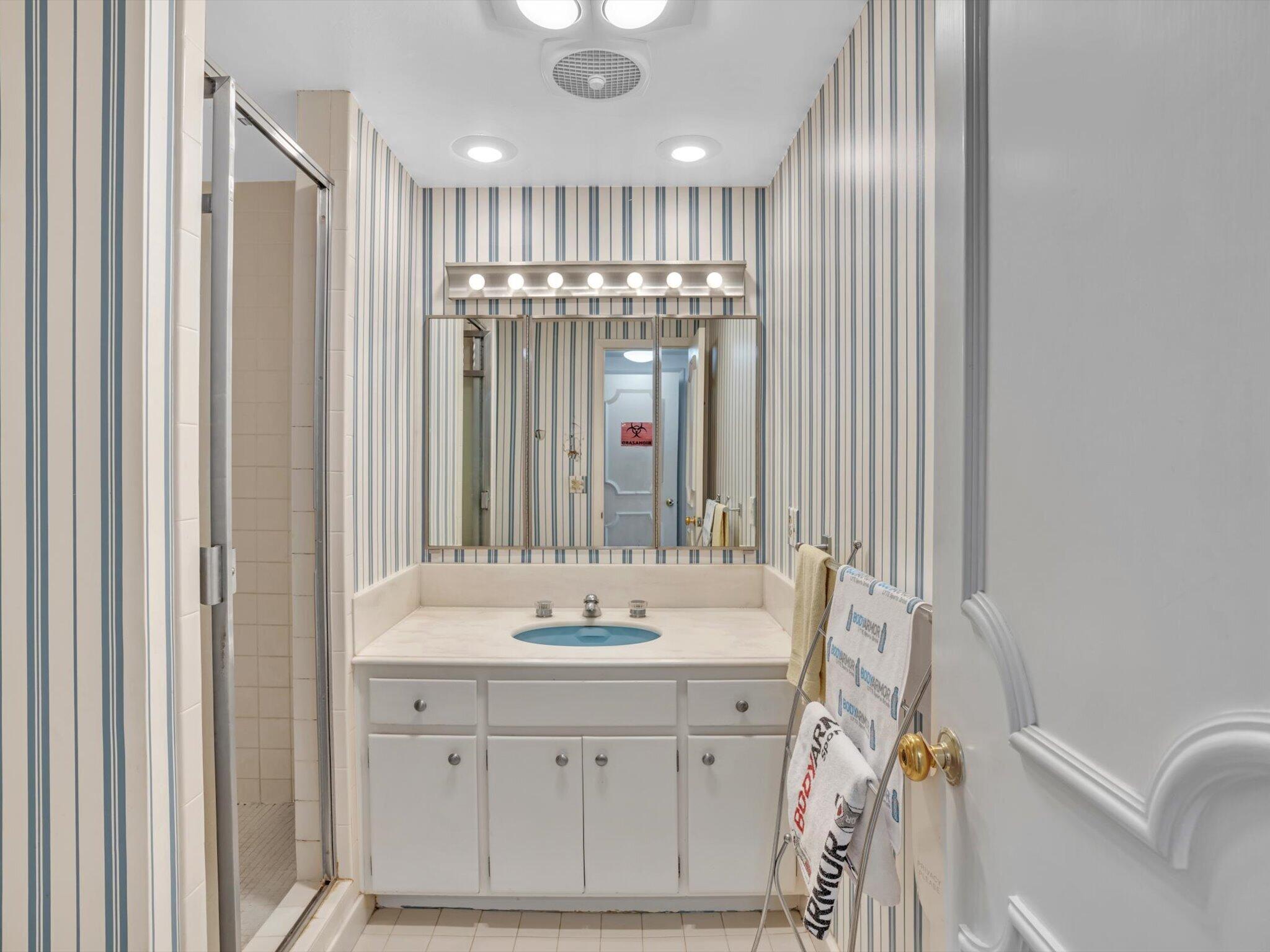 50 E Road, Unit 12F Delray Beach, FL 33483 - Photo 30 of 54 27-DSC00656