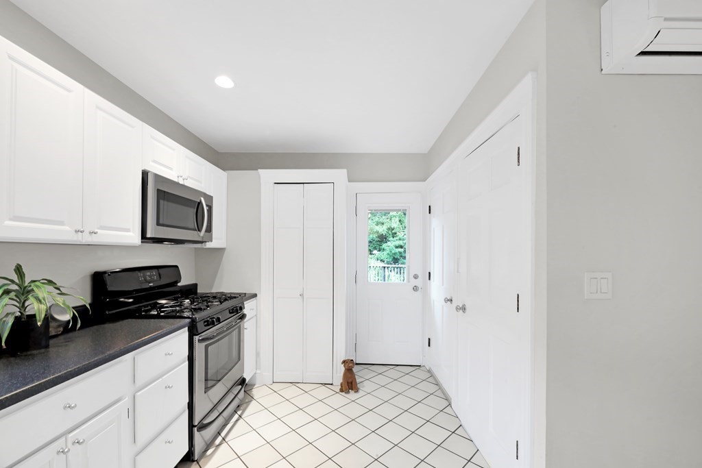 188-190 Manthorne Road Boston, MA 02132 - Photo 24 of 37 Gallery Image 24