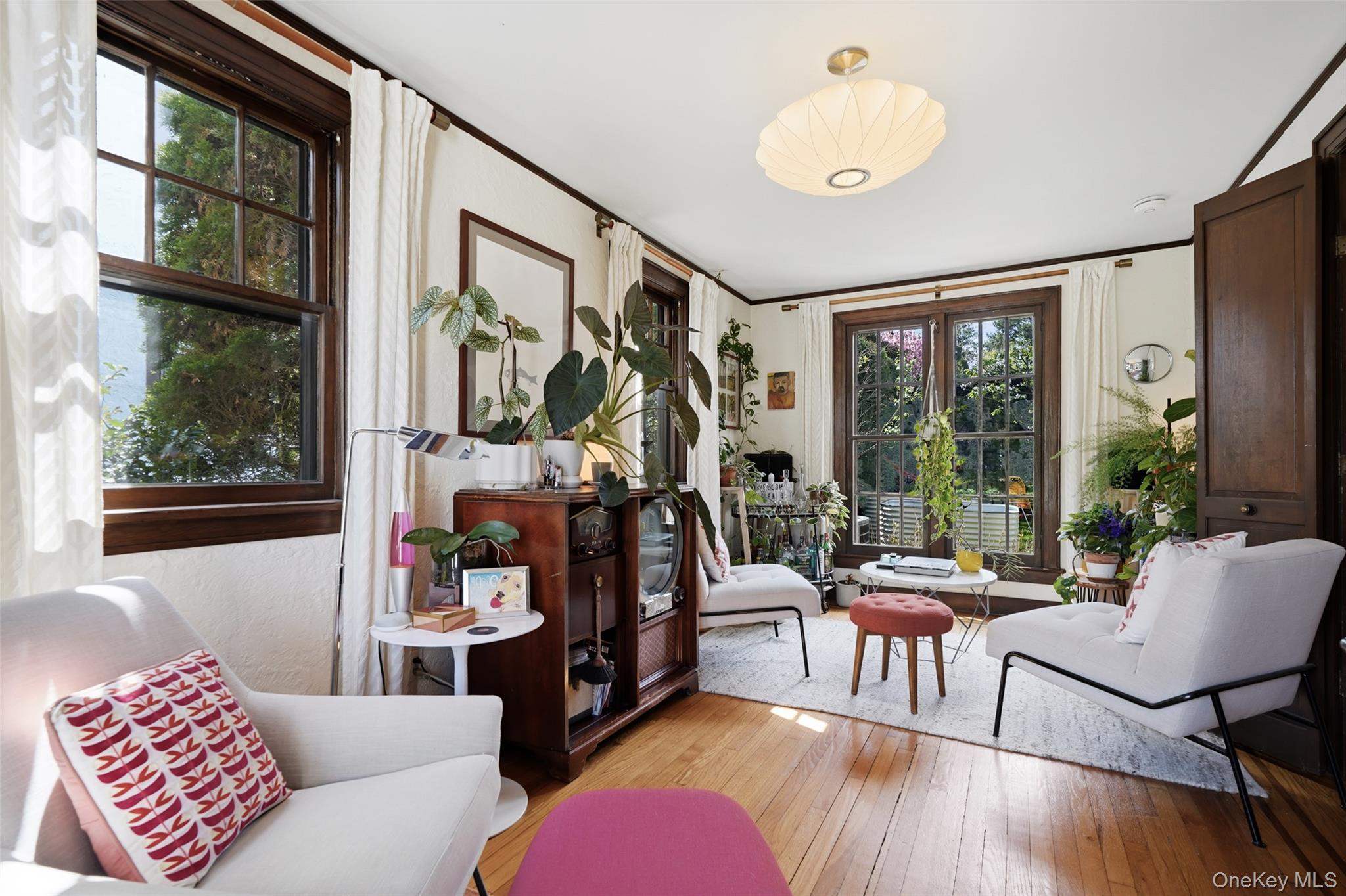 7 Bogert Place Bronxville, NY 10708 - Photo 12 of 34