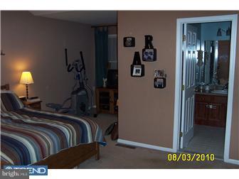 11964 Academy Road Philadelphia, PA 19154 - Photo 9 of 12 Bedroom - Main