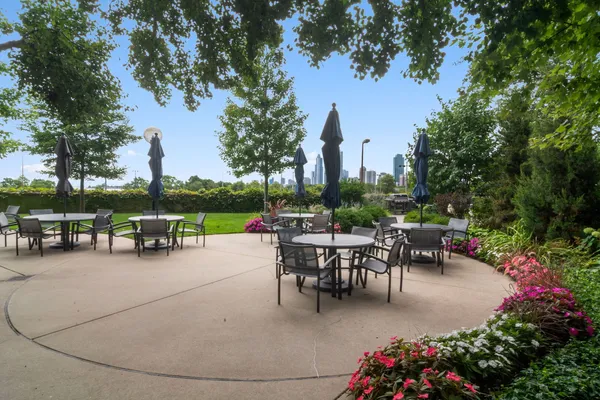 $429,000 | 155 North Harbor Drive, Unit 5404, Chicago, IL 60601