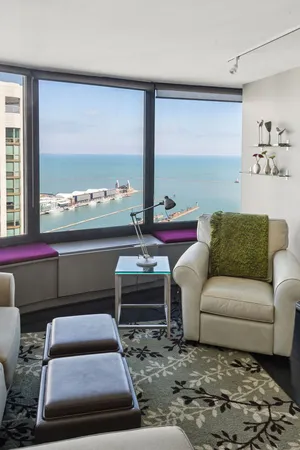 $429,000 | 155 North Harbor Drive, Unit 5404, Chicago, IL 60601