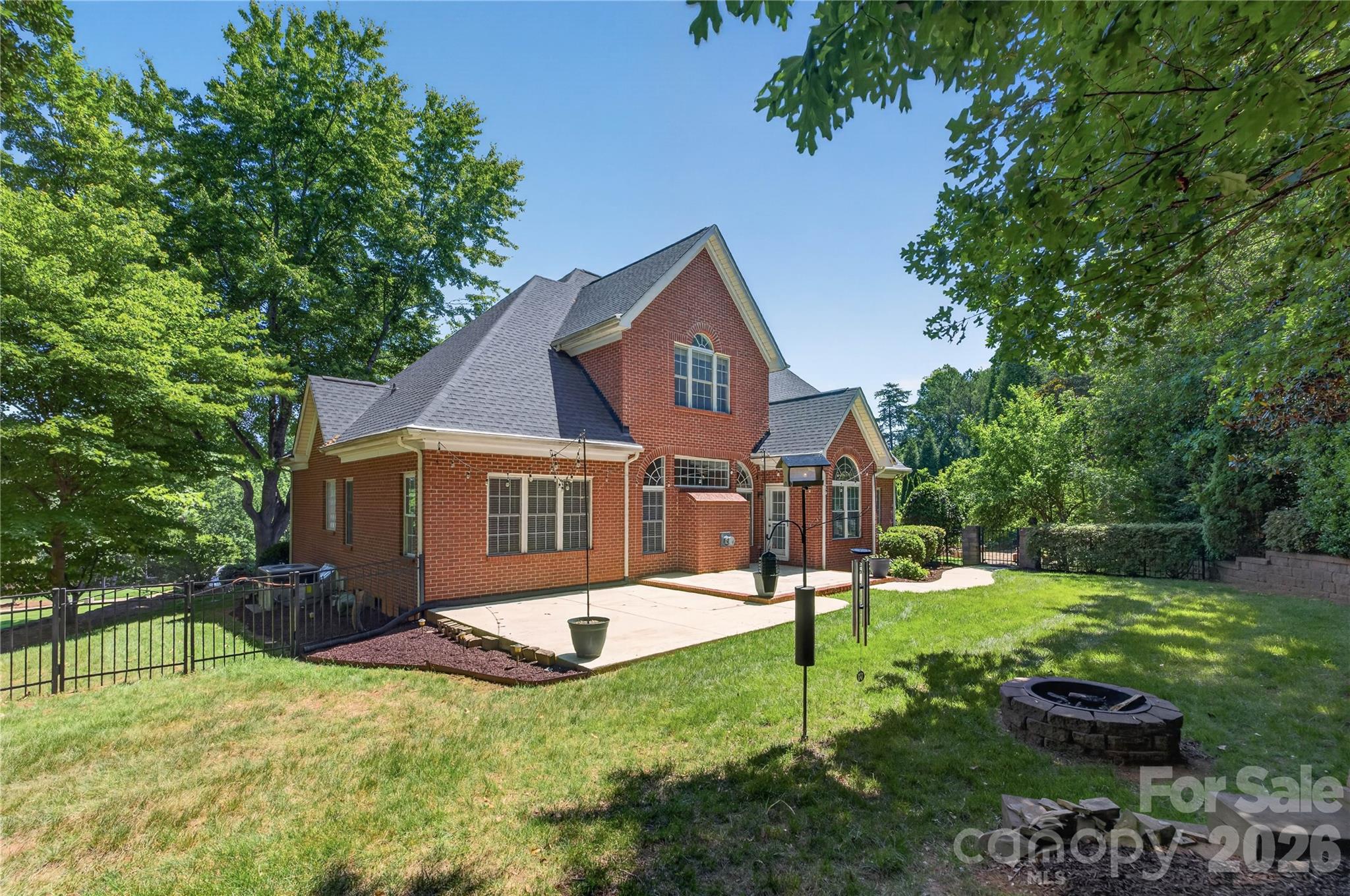 1117 Legacy Lane Fort Mill, SC 29708 - Photo 32 of 35
