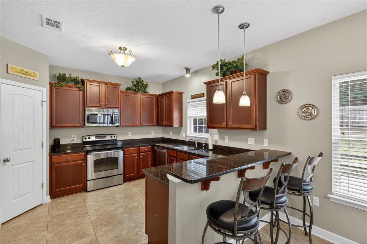 4513 Hermosa Road Crestview, FL 32539 - Photo 16 of 42 16-IMG_5258