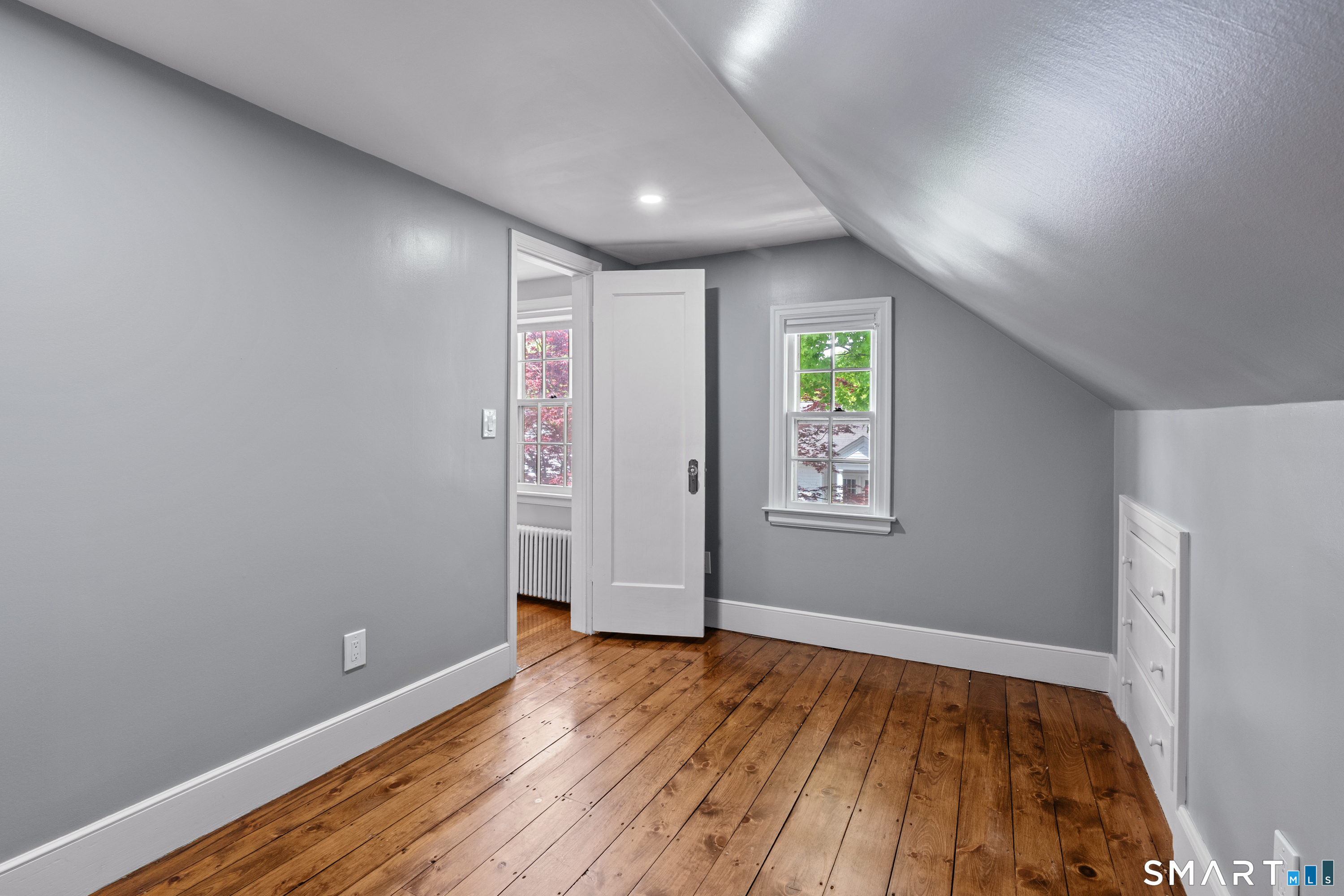 551 North Main Street Suffield, CT 06078 - Photo 28 of 38 Second floor third room with built-ins.