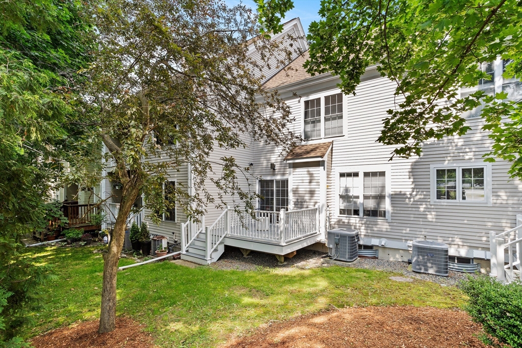 36 Cambridge Road, Unit 44 Woburn, MA 01801 - Photo 18 of 21