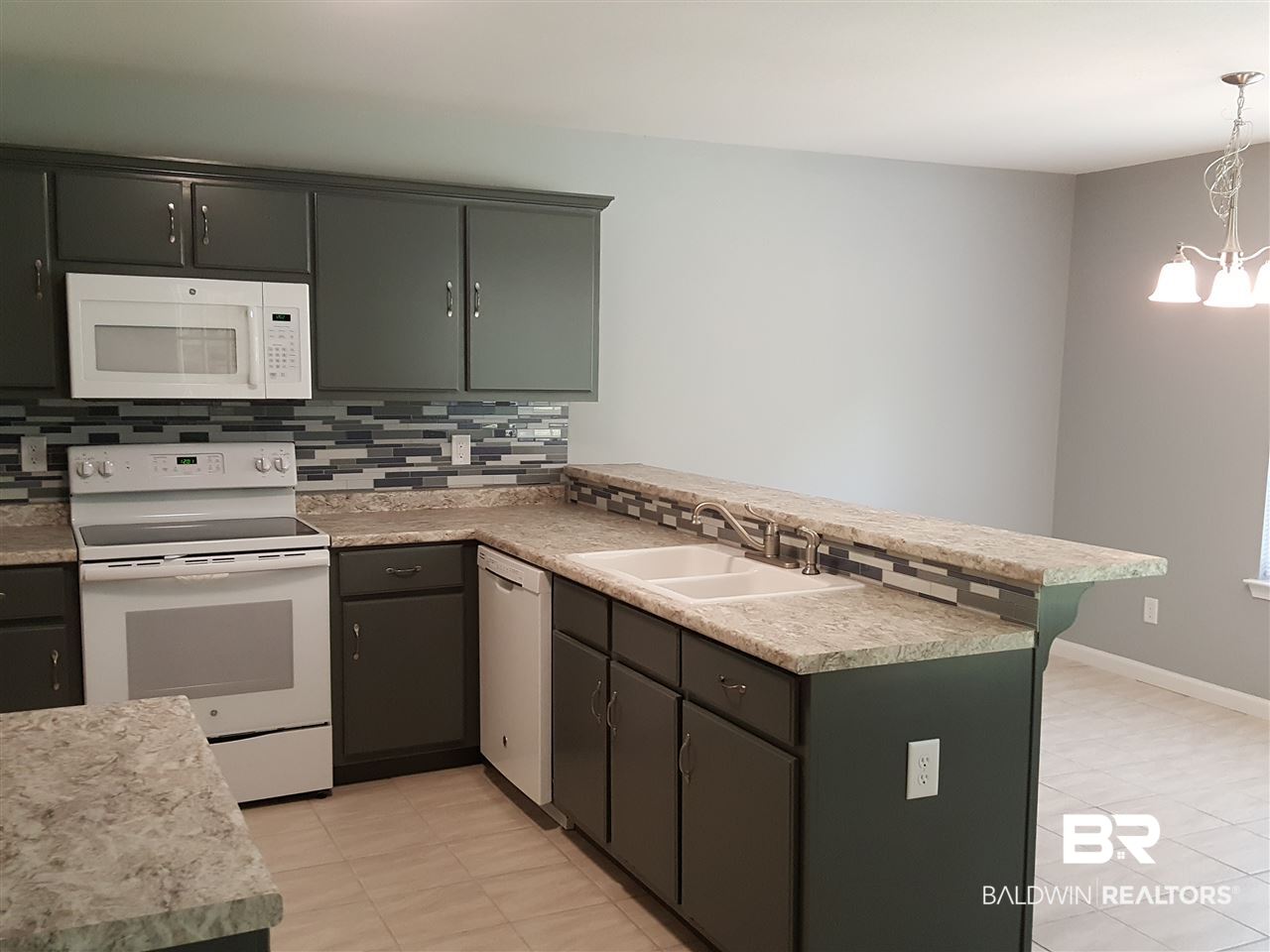2590 Arc Road Mobile, AL 36605 - Photo 13 of 20