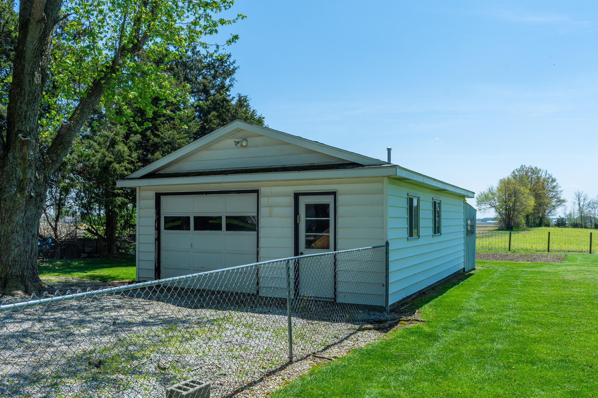 9490 State Road Wapakoneta, OH 45895 - Photo 36 of 43