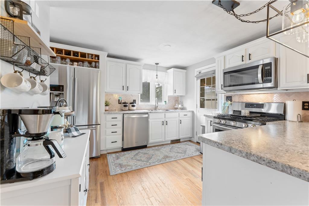 130 Lebanon Church Road Pittsburgh, PA 15236 - Photo 6 of 18 Gallery Image 6