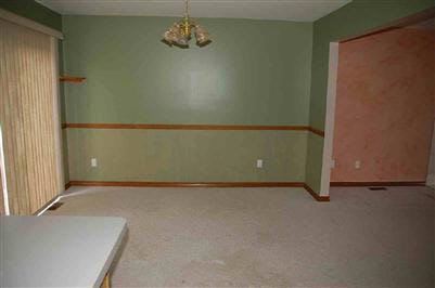2375 Summit Cedar Howell, MI 48855 - Photo 7 of 11 20223463-6.JPG