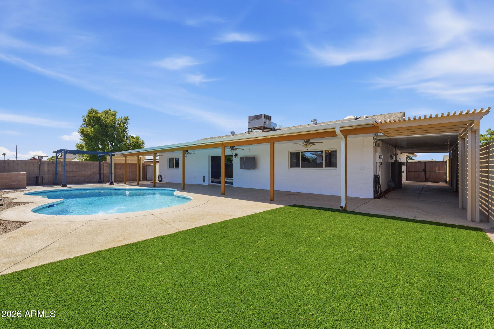 3411 West Hearn Road Phoenix, AZ 85053 - Photo 3 of 46