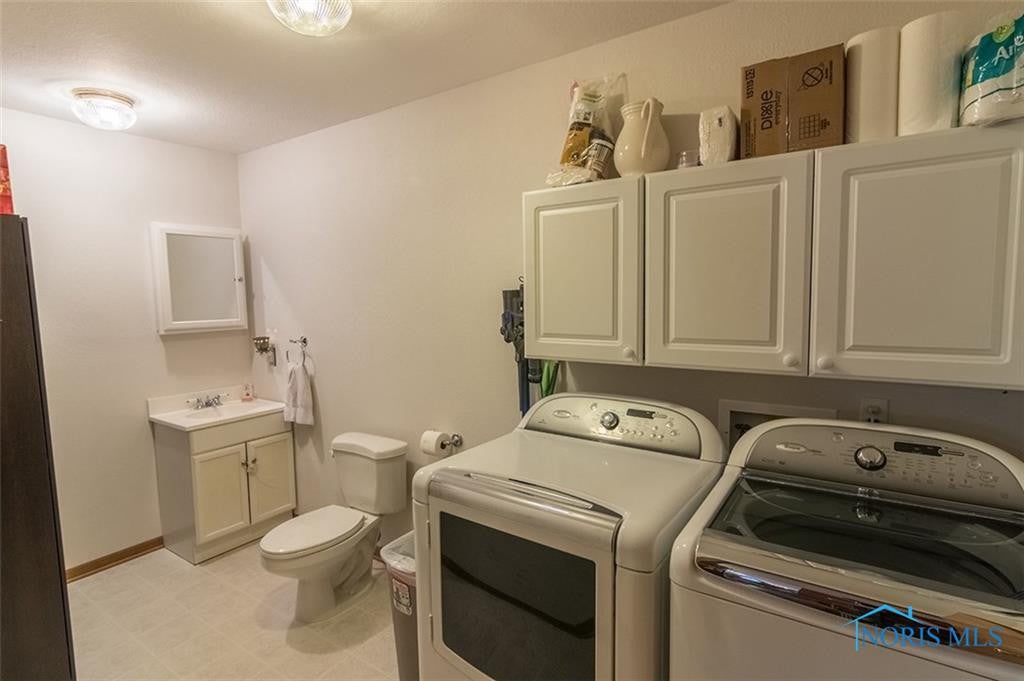 1551 North Stadium Road Oregon, OH 43616 - Photo 13 of 35 Gallery Image 13