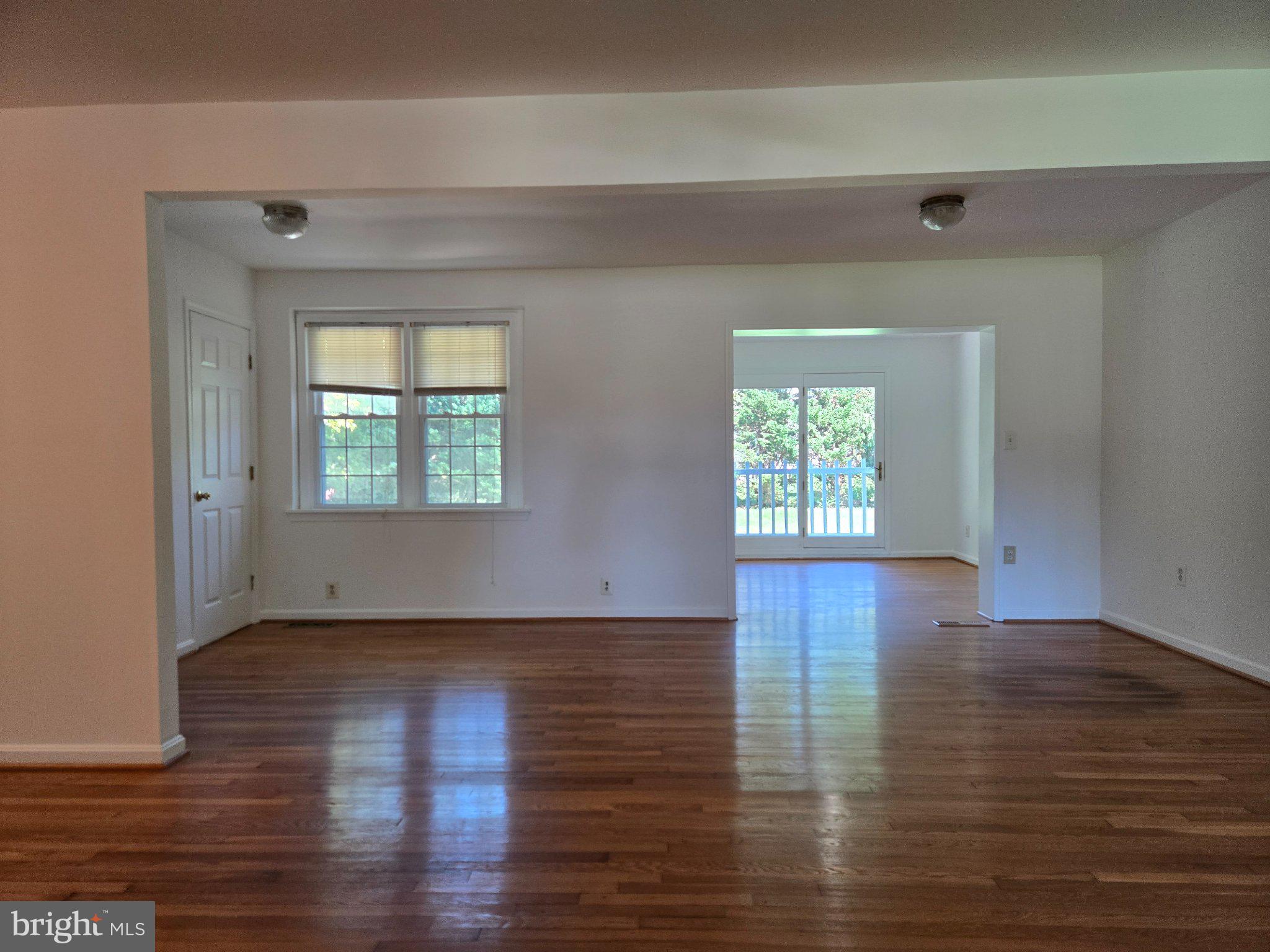 15451 Thompson Road Silver Spring, MD 20905 - Photo 5 of 15 Gallery Image 5