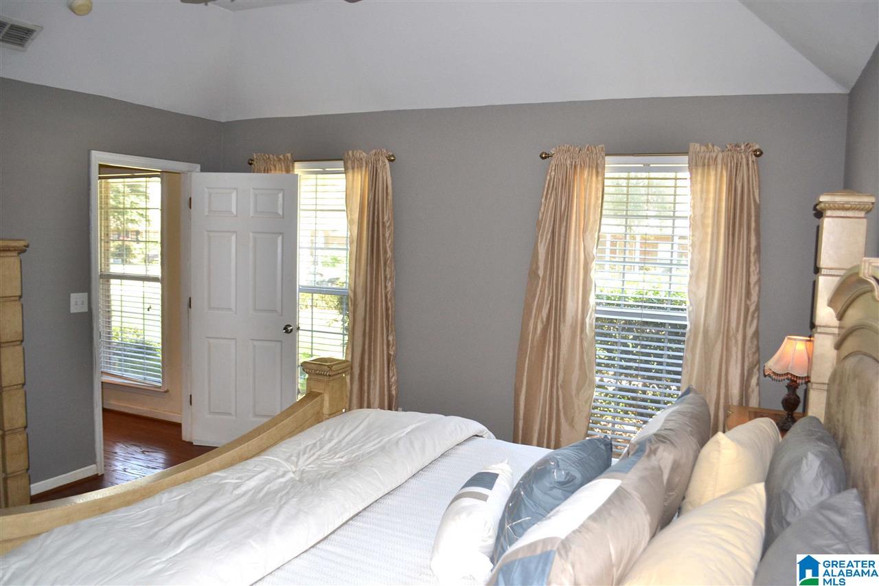 130 Horseshoe Circle Alabaster, AL 35007 - Photo 18 of 34