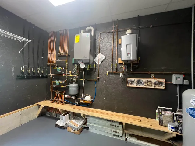 $590,000 | 482 East Of River Road, Milan, NH 03588