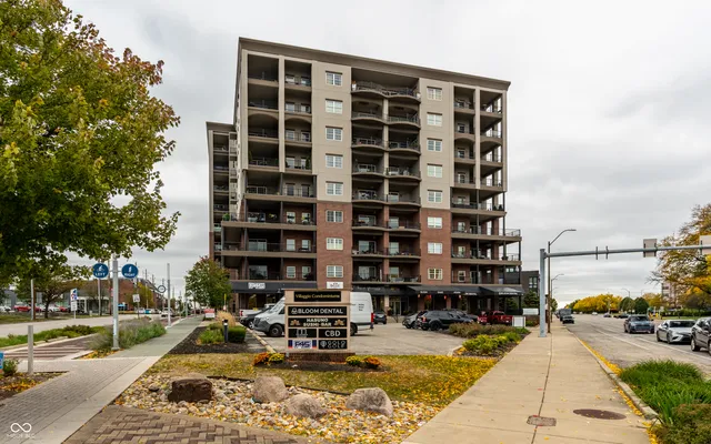$3,500 | 435 Virginia Avenue, Unit 706, Indianapolis, IN 46203