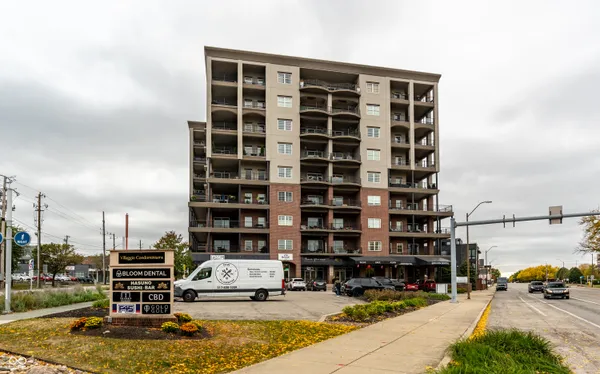 $3,500 | 435 Virginia Avenue, Unit 706, Indianapolis, IN 46203