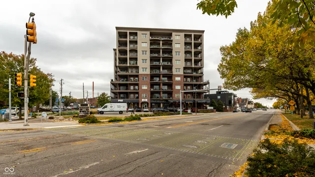 $3,500 | 435 Virginia Avenue, Unit 706, Indianapolis, IN 46203