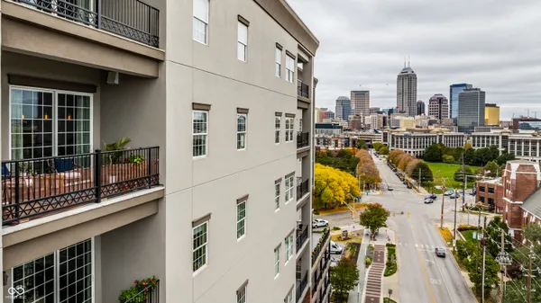 $3,500 | 435 Virginia Avenue, Unit 706, Indianapolis, IN 46203