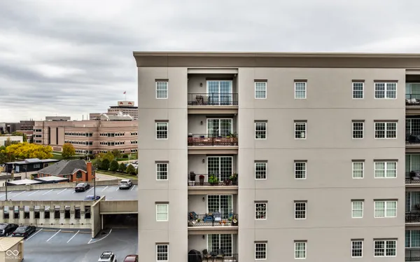 $3,500 | 435 Virginia Avenue, Unit 706, Indianapolis, IN 46203