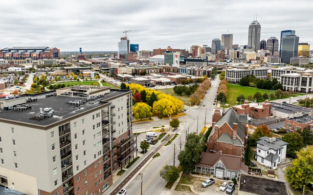 $3,500 | 435 Virginia Avenue, Unit 706, Indianapolis, IN 46203