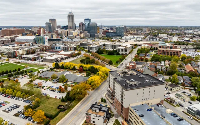 $3,500 | 435 Virginia Avenue, Unit 706, Indianapolis, IN 46203