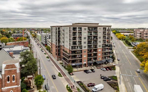 $3,500 | 435 Virginia Avenue, Unit 706, Indianapolis, IN 46203